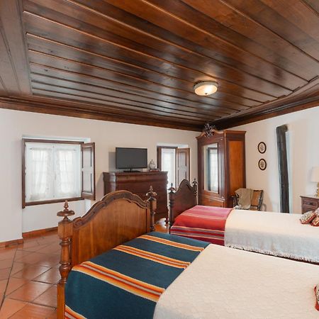Casa Da Avo Genoveva Guest House Tomar Bagian luar foto