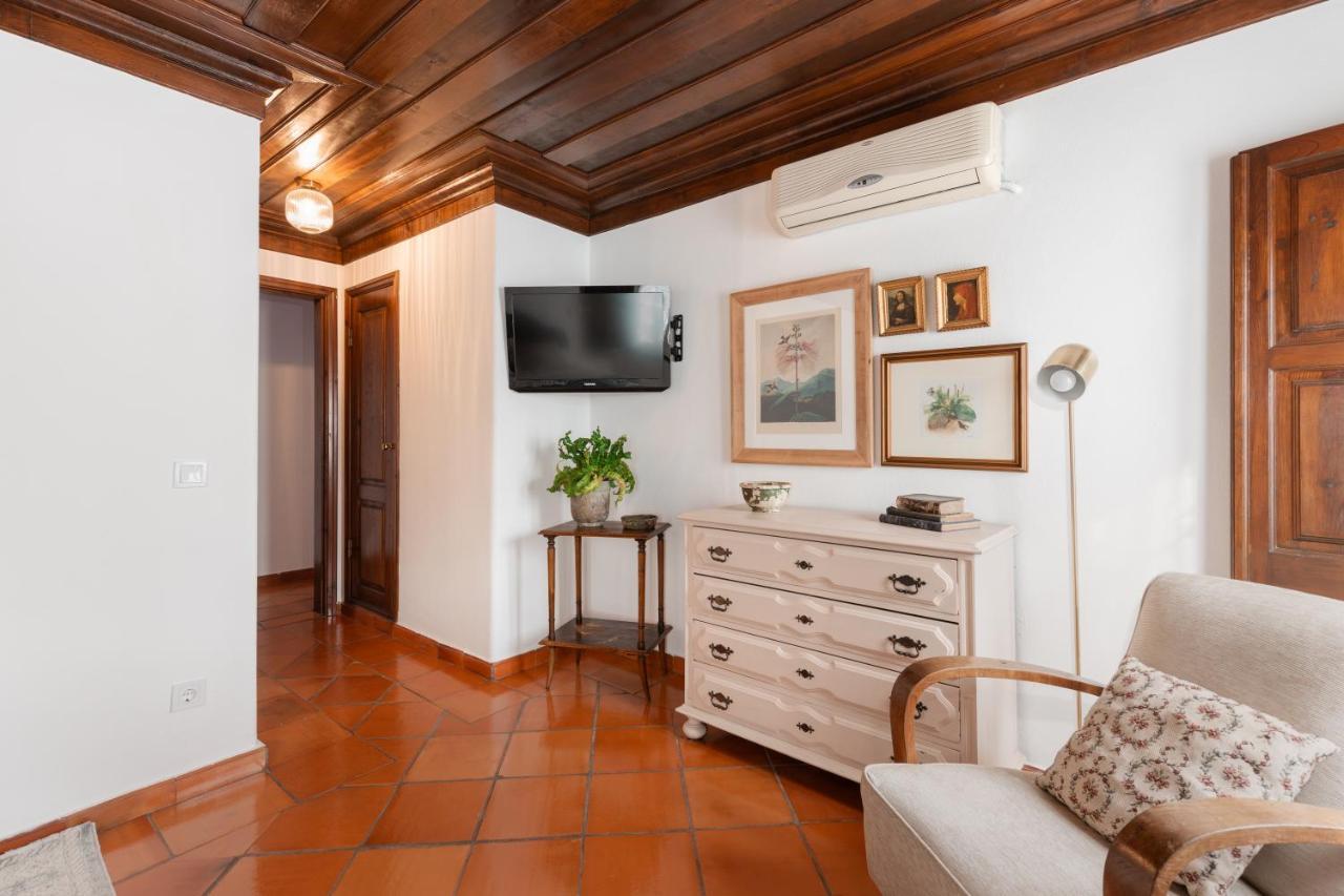 Casa Da Avo Genoveva Guest House Tomar Bagian luar foto