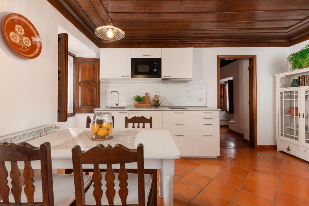 Casa Da Avo Genoveva Guest House Tomar Bagian luar foto