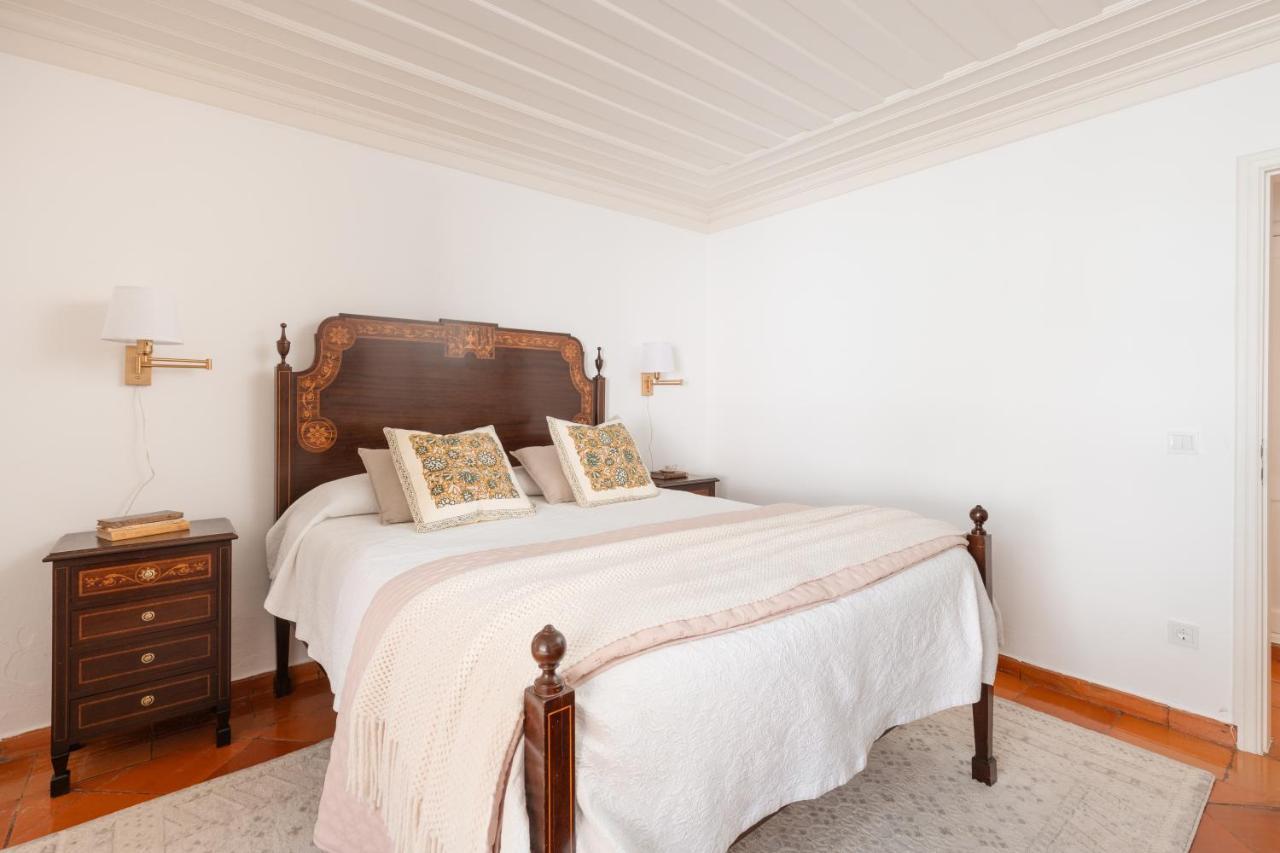 Casa Da Avo Genoveva Guest House Tomar Bagian luar foto