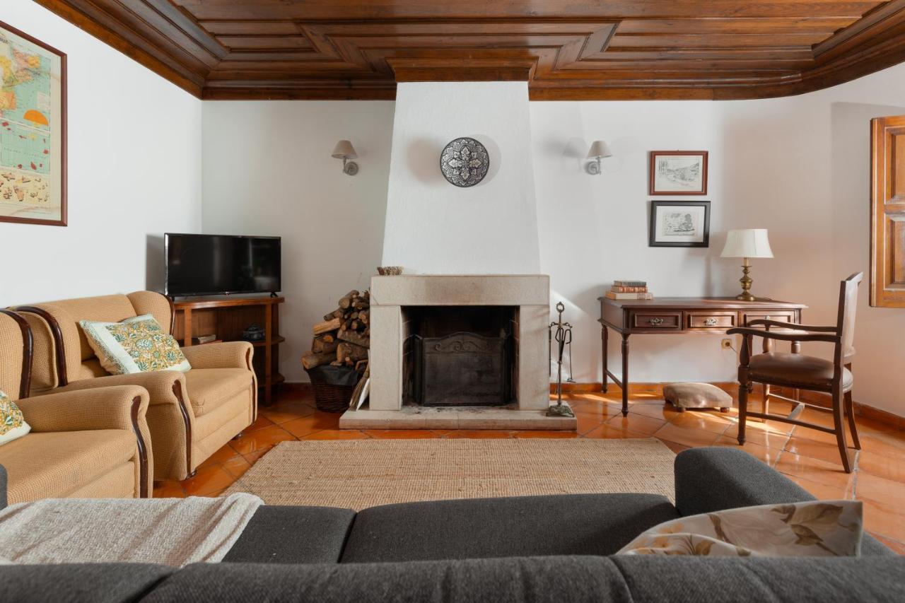 Casa Da Avo Genoveva Guest House Tomar Bagian luar foto