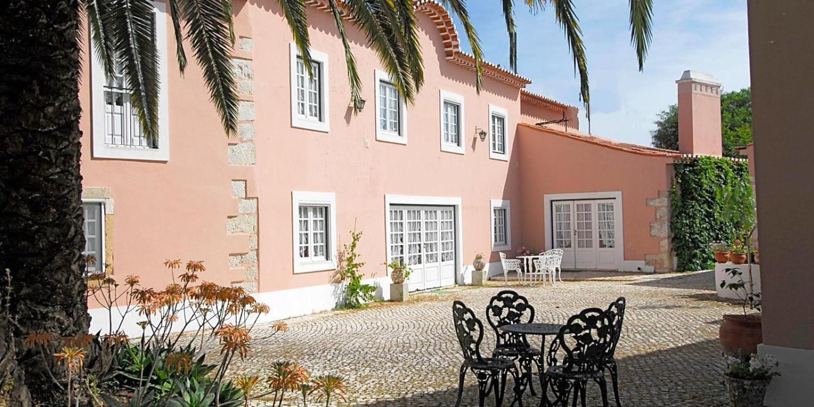 Casa Da Avo Genoveva Guest House Tomar Bagian luar foto