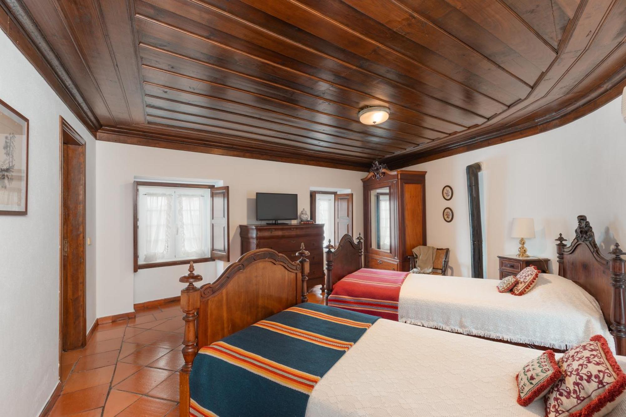 Casa Da Avo Genoveva Guest House Tomar Bagian luar foto